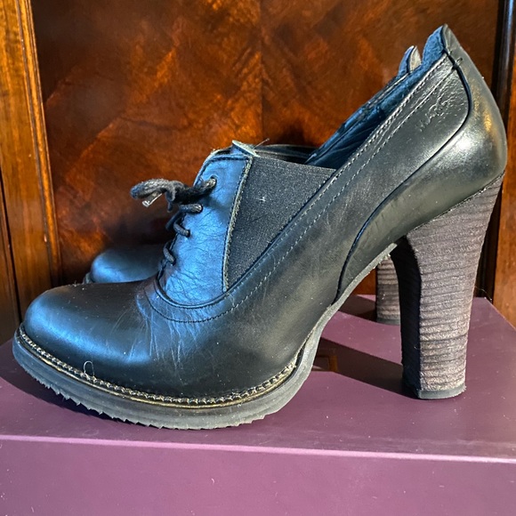 Marc-Art of Walk lace up black pump - Picture 2 of 7